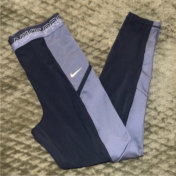 Nike Pro High-Waisted 7/8 Leggings (dri-fit, yoga, hyper warm) (sold separately) - Picture 5 of 16